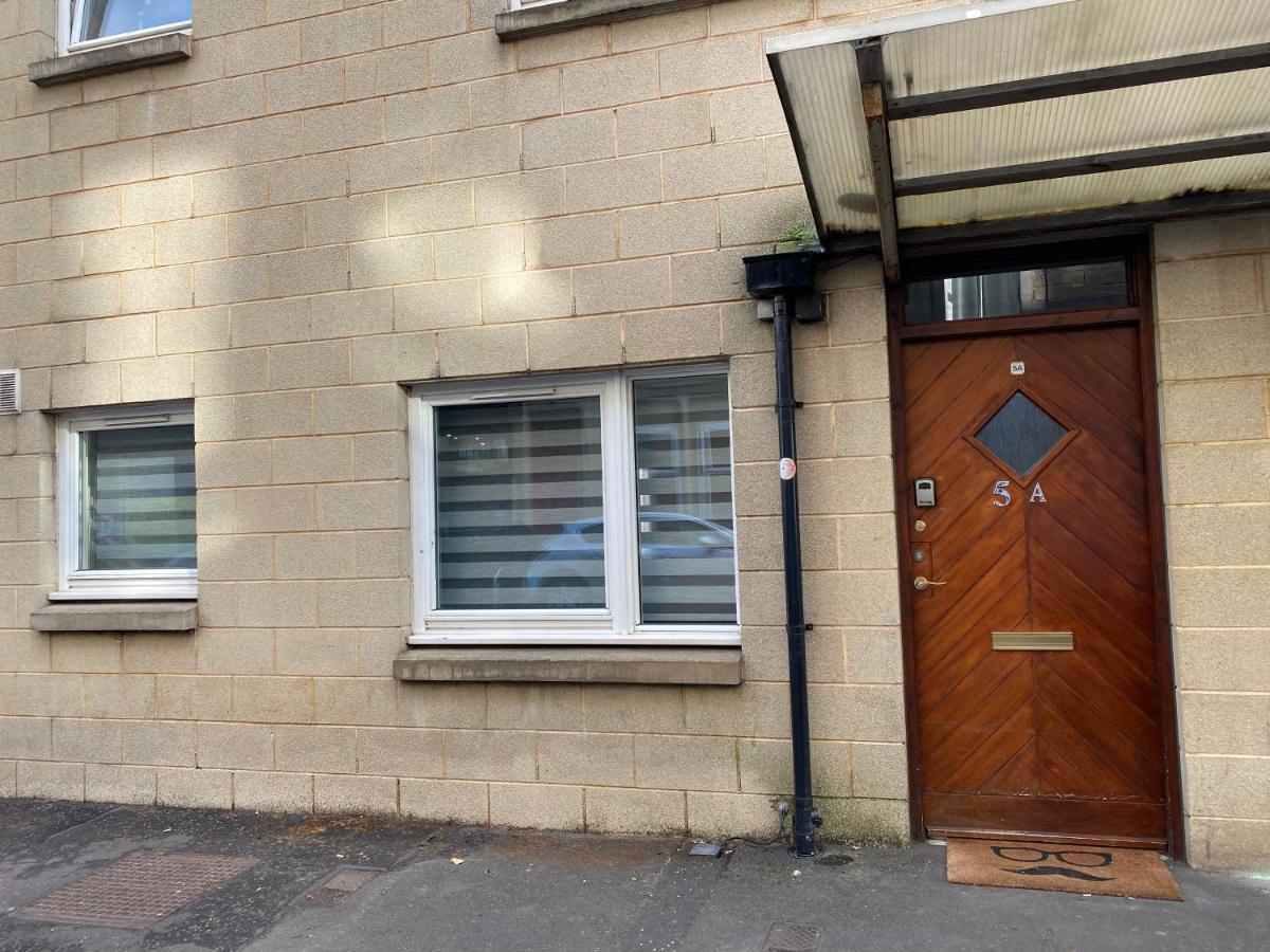 Private Main Door Lovely 2 Bedroom Apartment Edinburgh Dış mekan fotoğraf